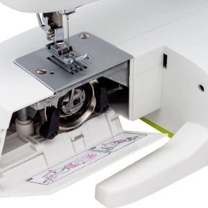 מכונת תפירה למתחילים נצ'י Necchi 2417 עם 17 סוגי תפרים, חלק פנימי מתכתי, דגם חדש,